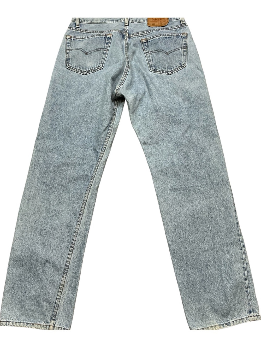 Vintage Levi’s 501 button fly 90s straight leg jeans 33 x 30 USA made